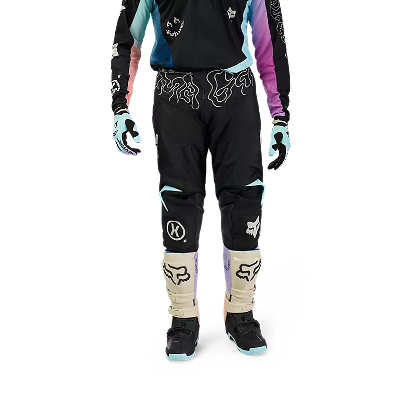 HELLO FUTURE GEAR SET