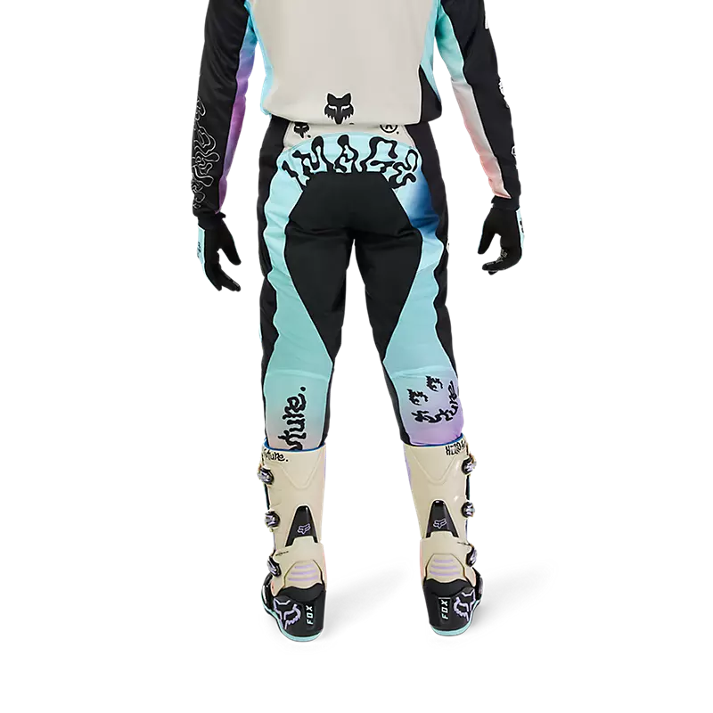 HELLO FUTURE GEAR SET