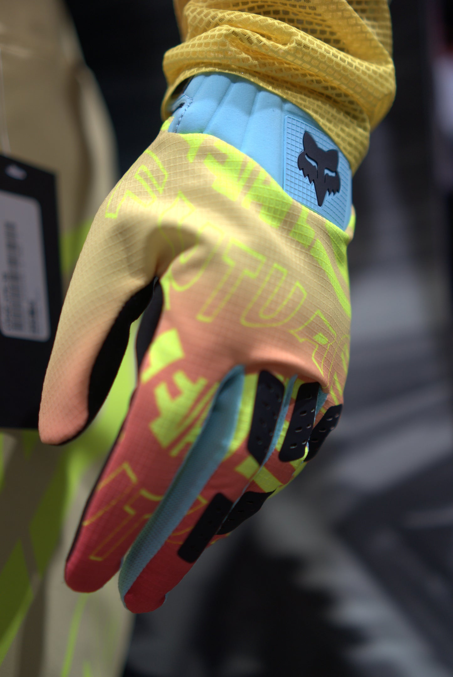 Flexair Elevated Limited Edition Gloves