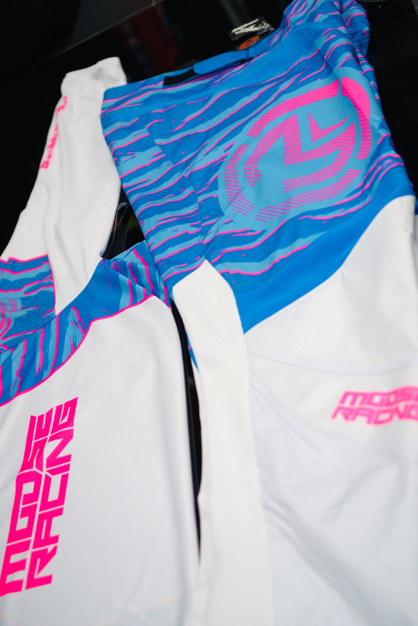 Qualifier Gear Set (Vice City)