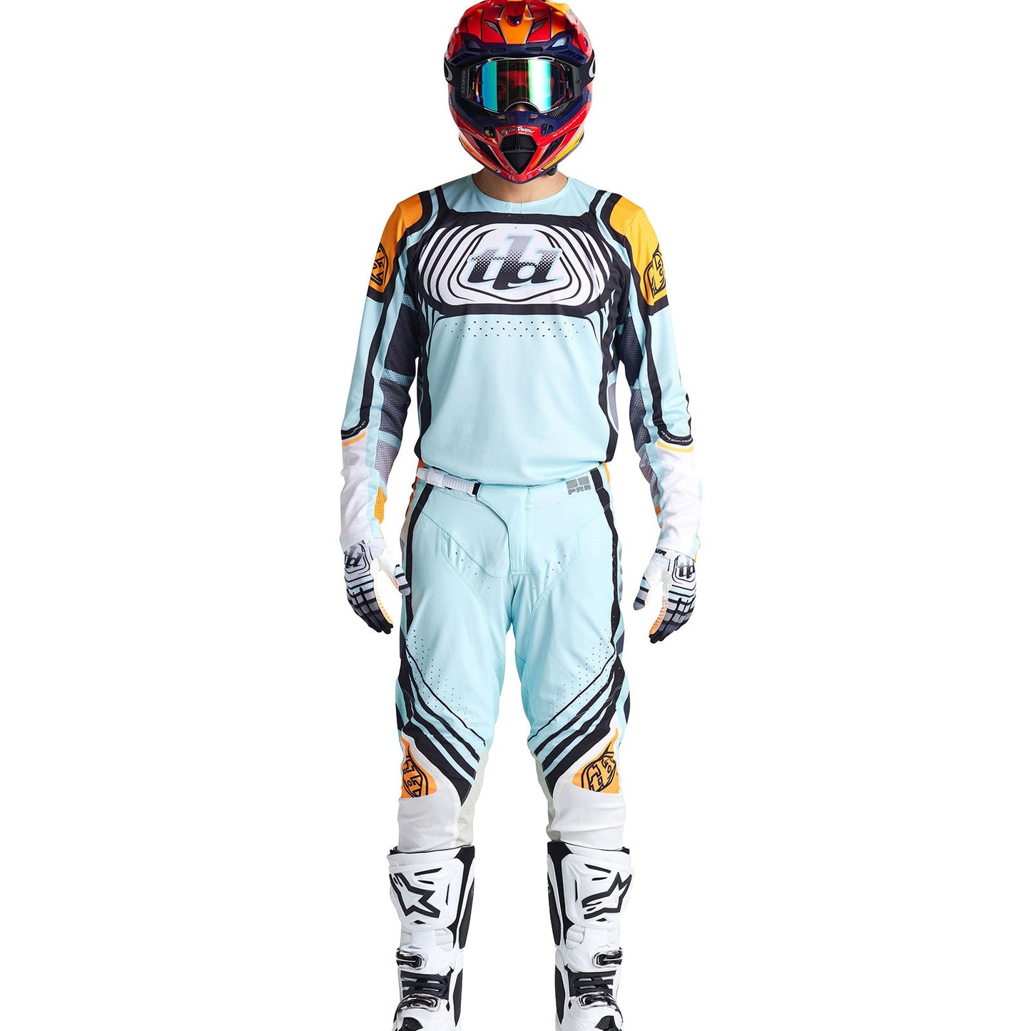 SE Pro Wavez Gear Set