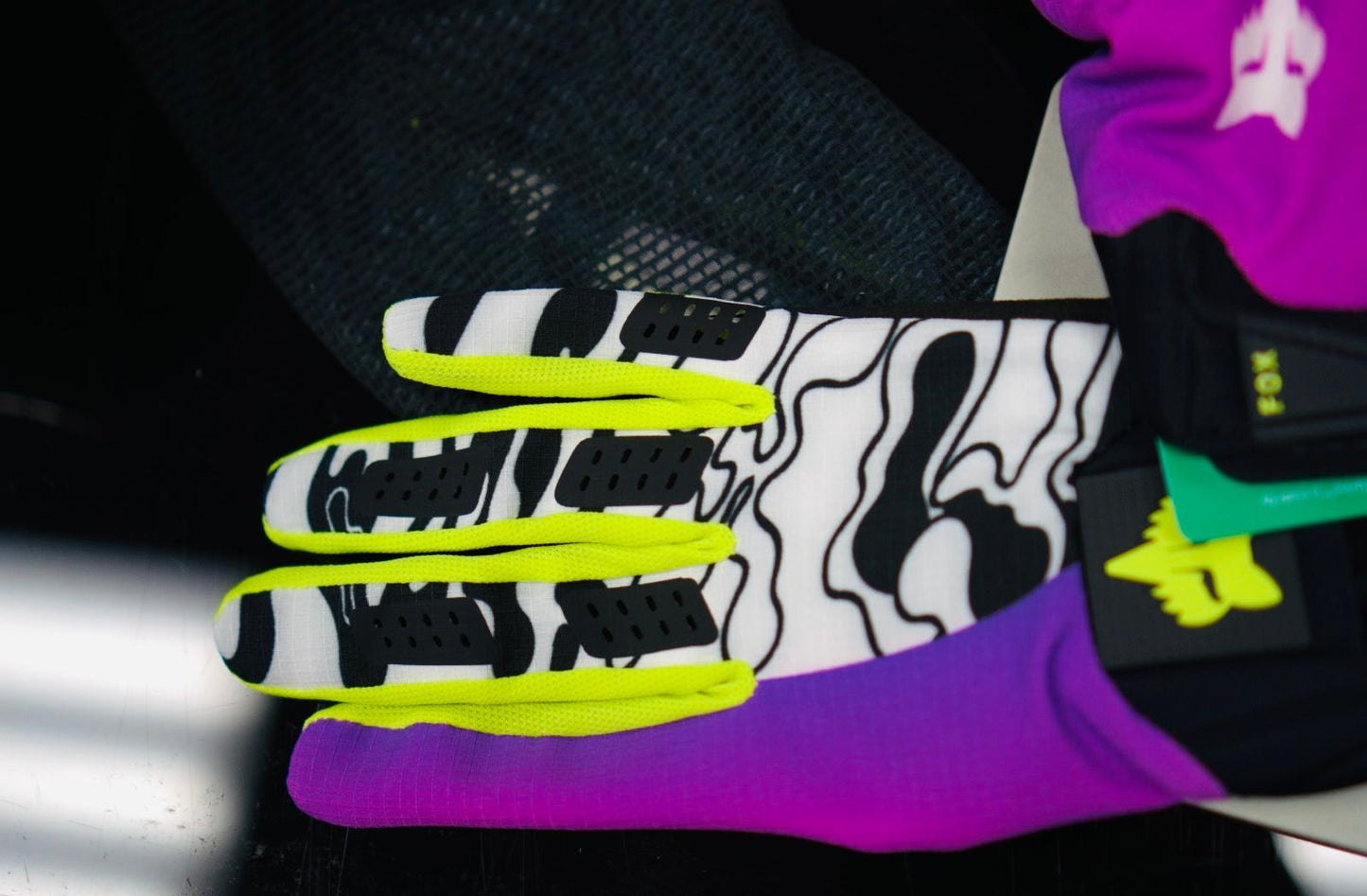 Flexair Image Phantom Limited Edition Gloves