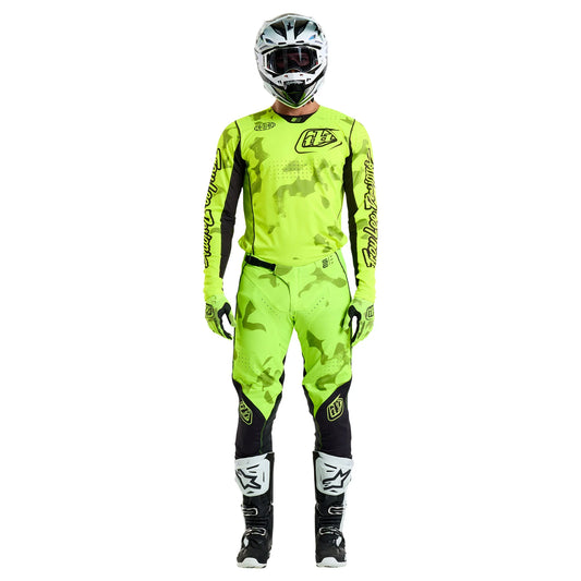 SE Pro Blotted Gear Set