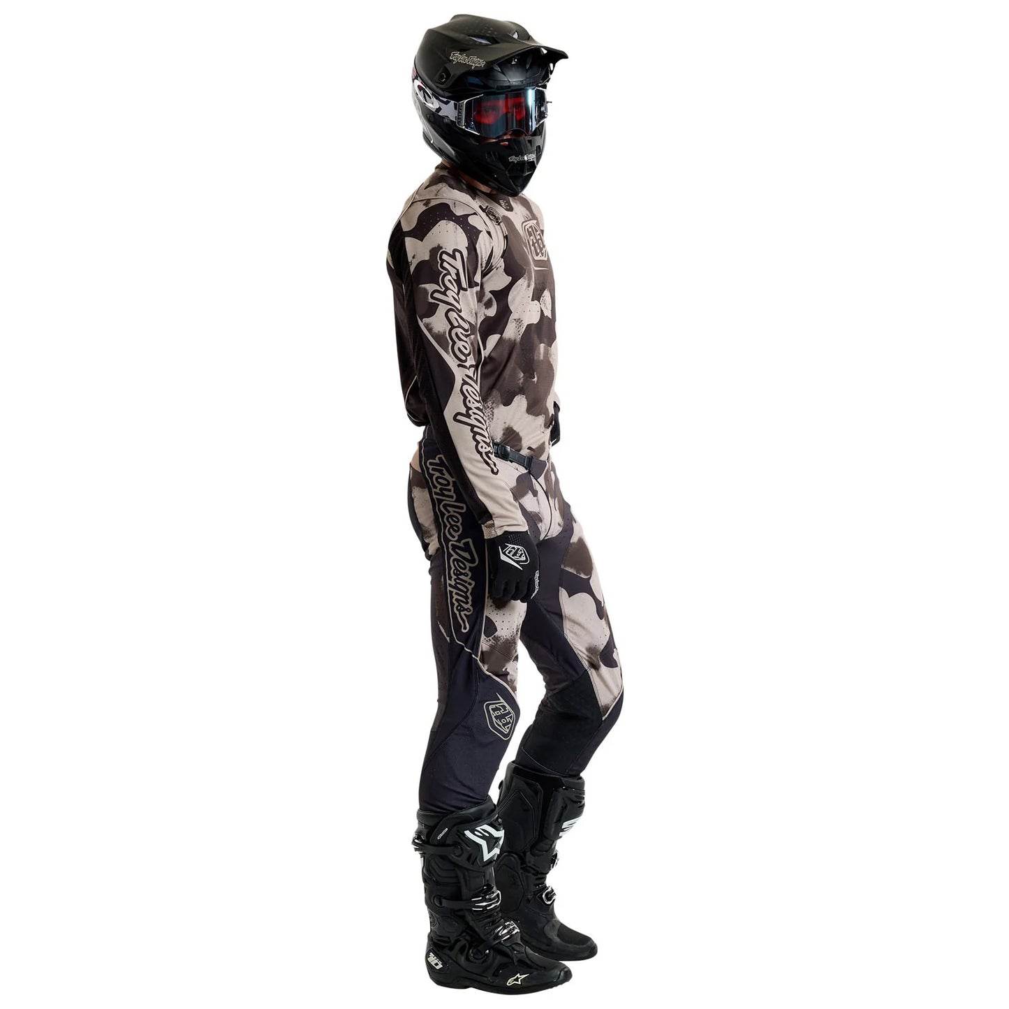 SE Pro Blotted Gear Set