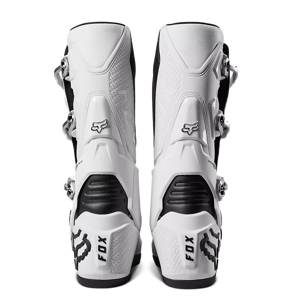 MOTION BOOTS