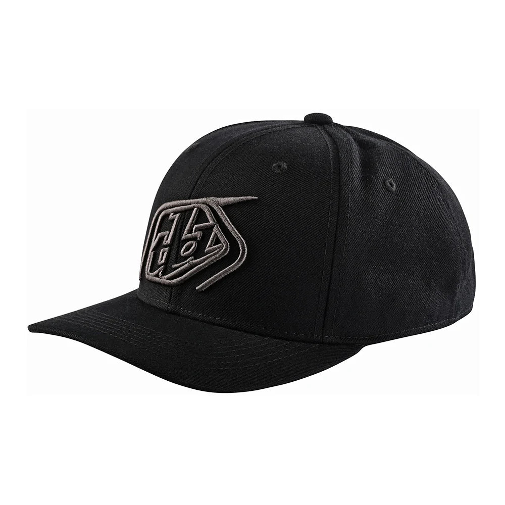 SNAPBACK HAT CROP