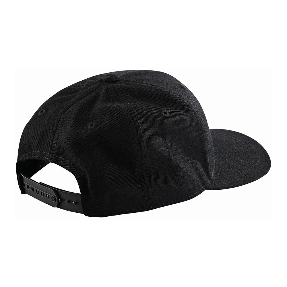 SNAPBACK HAT CROP