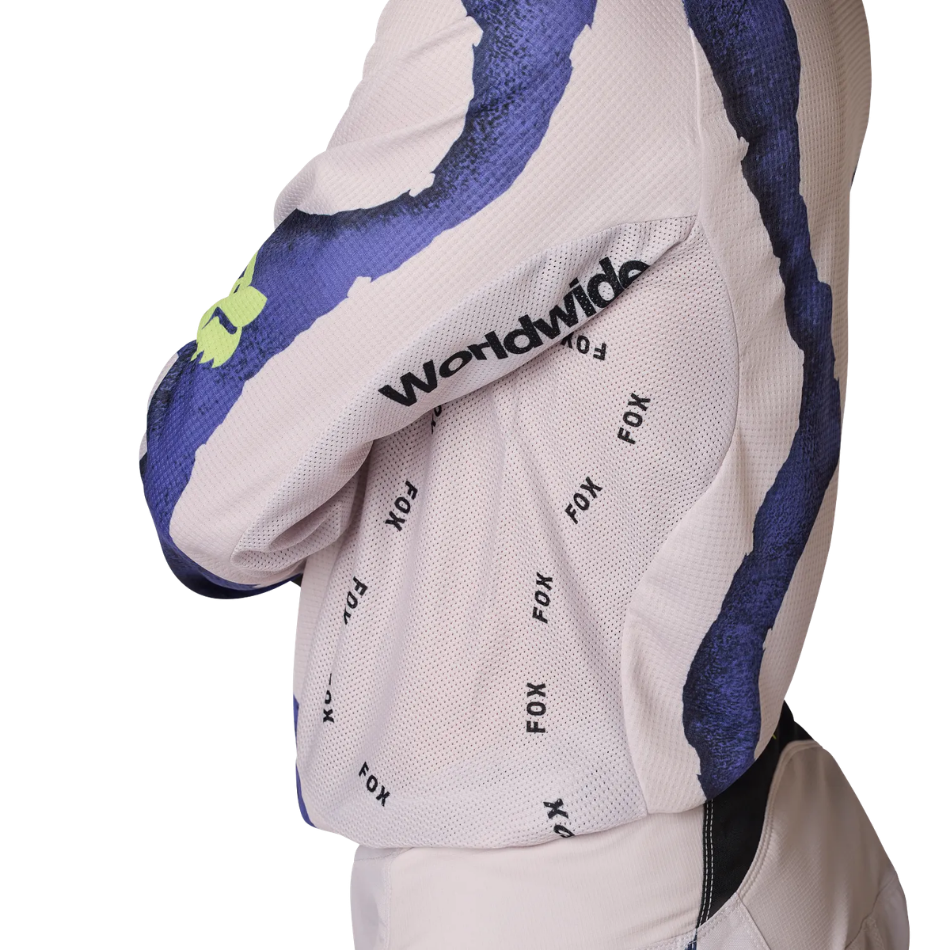 180 Awareness Limited Edition Gear Set